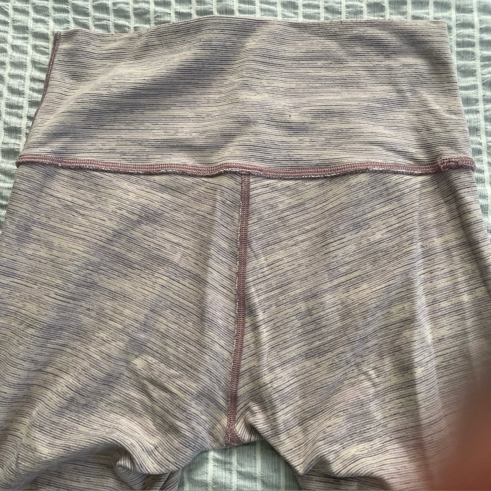 Lululemon Gray pink and lavender leggings